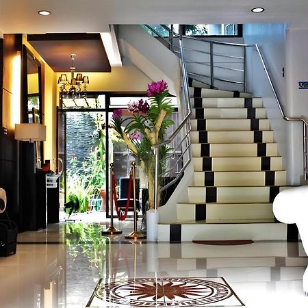 Peridot Suites Davao City Exteriér fotografie