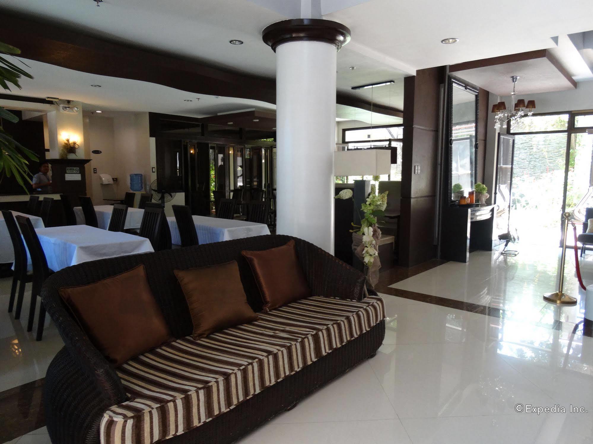 Peridot Suites Davao City Exteriér fotografie